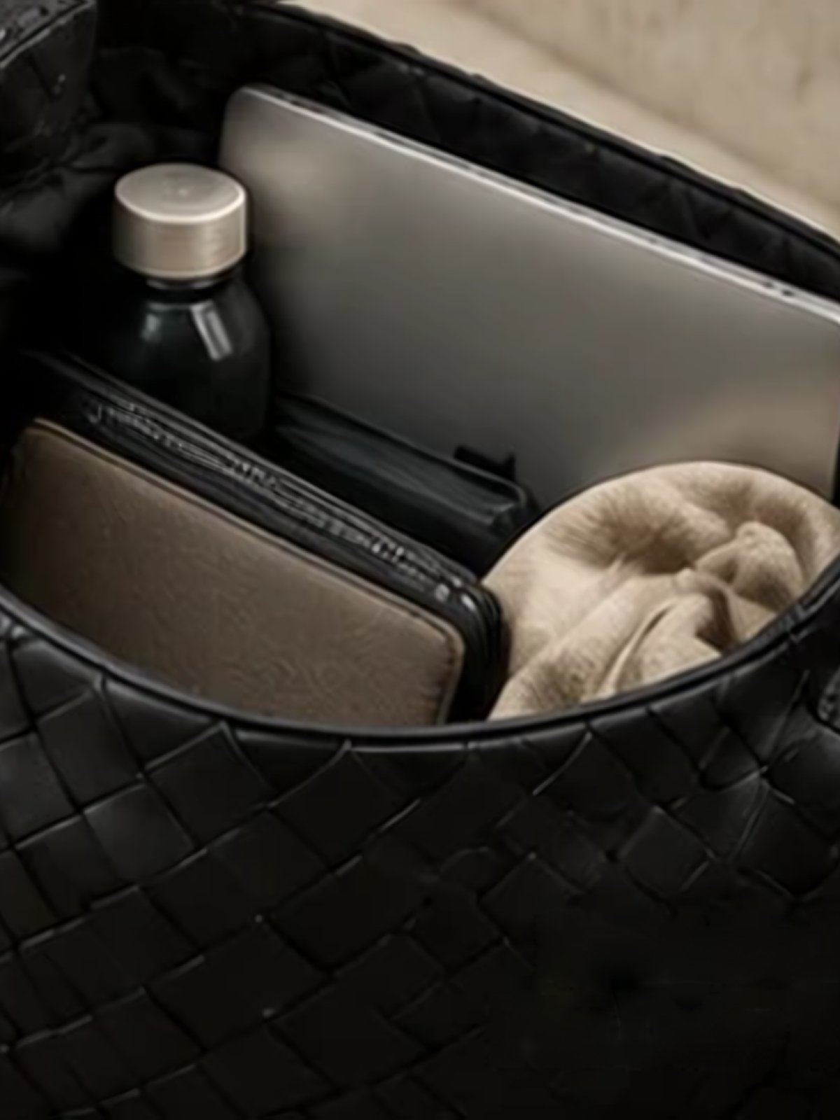 The Cove Woven Hobo in Black, view 5